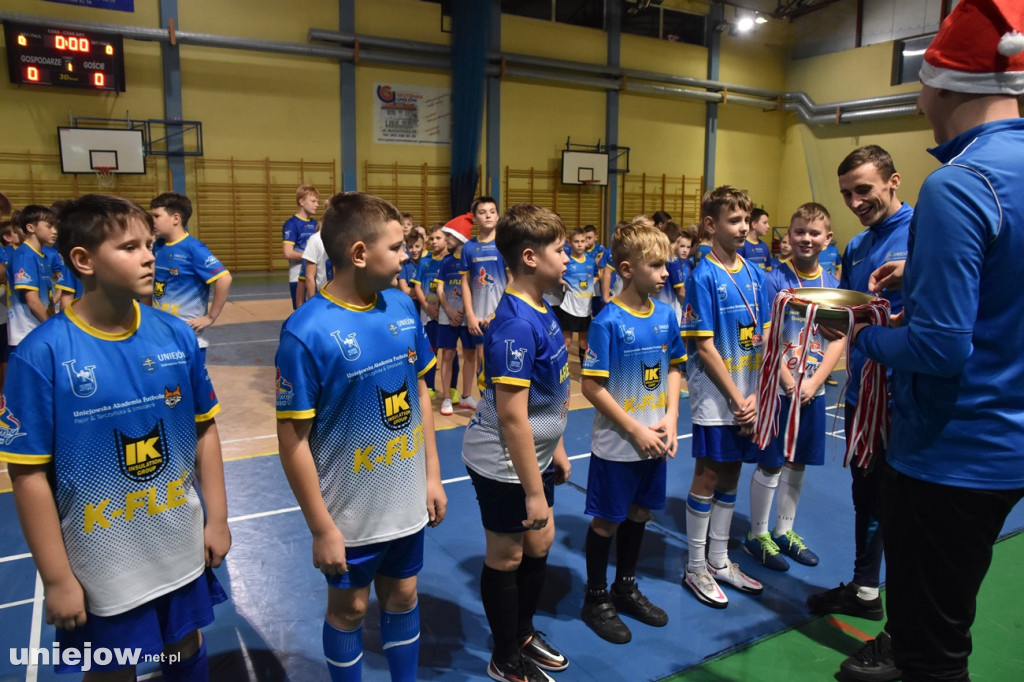 Turniej z Mikołajem i prezentacja maskotki Akademii