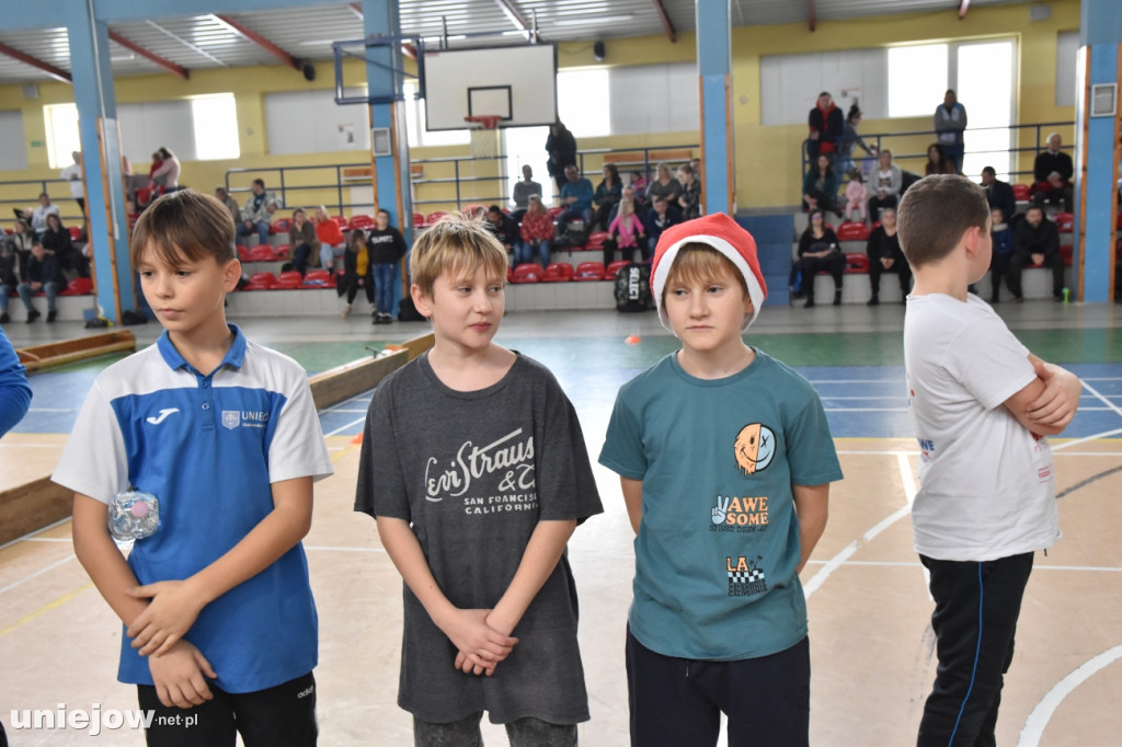 Turniej z Mikołajem i prezentacja maskotki Akademii