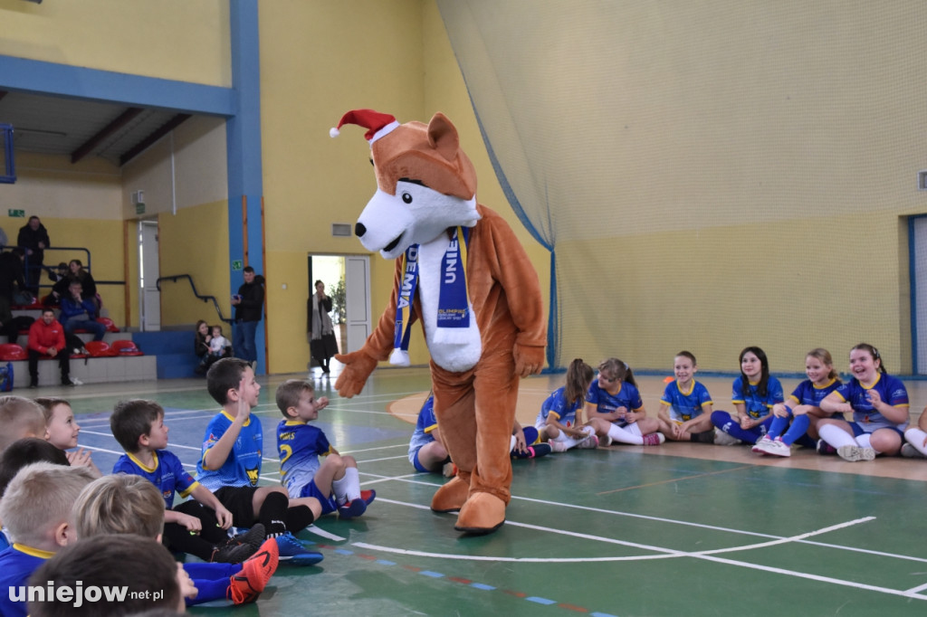 Turniej z Mikołajem i prezentacja maskotki Akademii