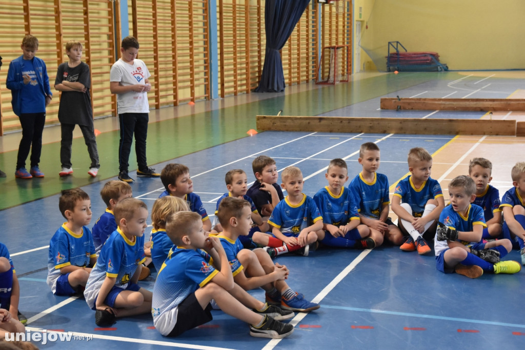Turniej z Mikołajem i prezentacja maskotki Akademii
