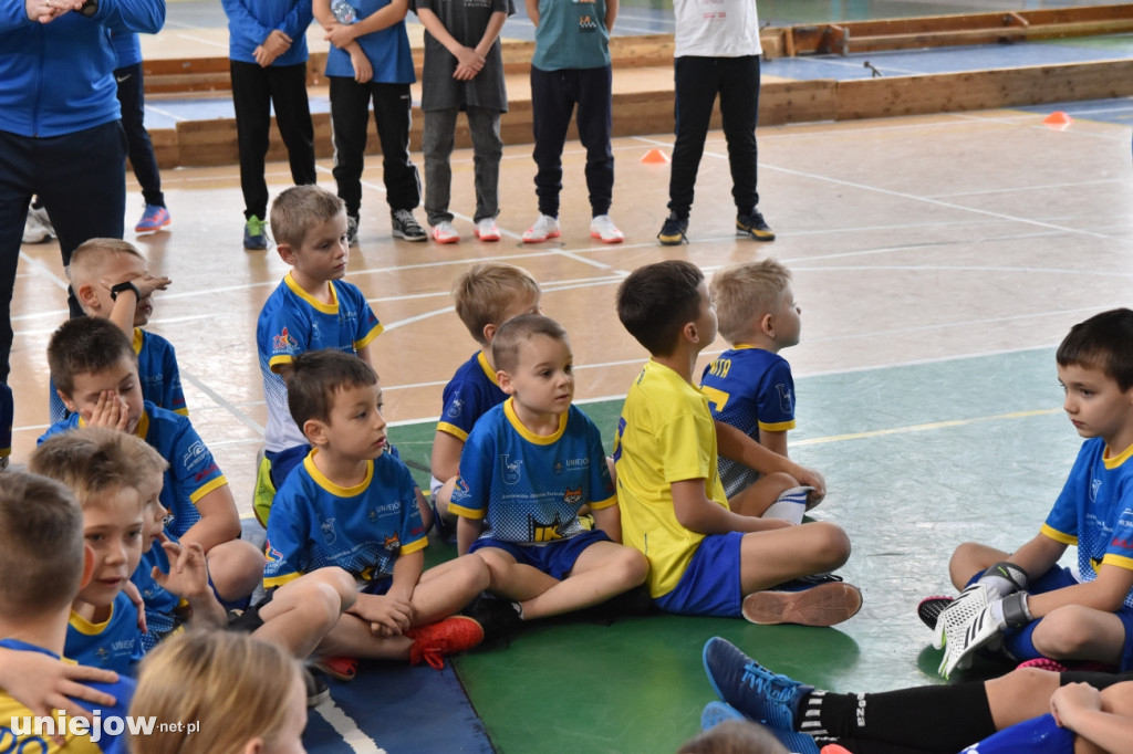 Turniej z Mikołajem i prezentacja maskotki Akademii
