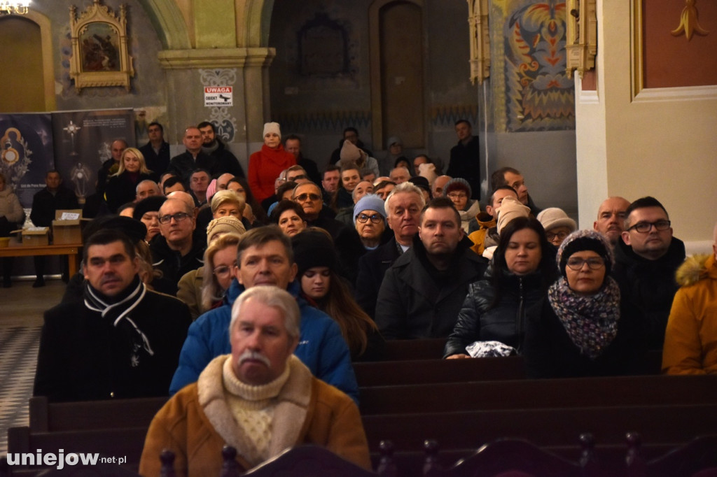 Relikwie bł. Rodziny Ulmów w Uniejowie