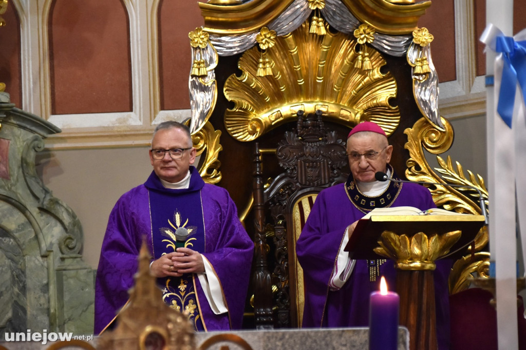 Relikwie bł. Rodziny Ulmów w Uniejowie