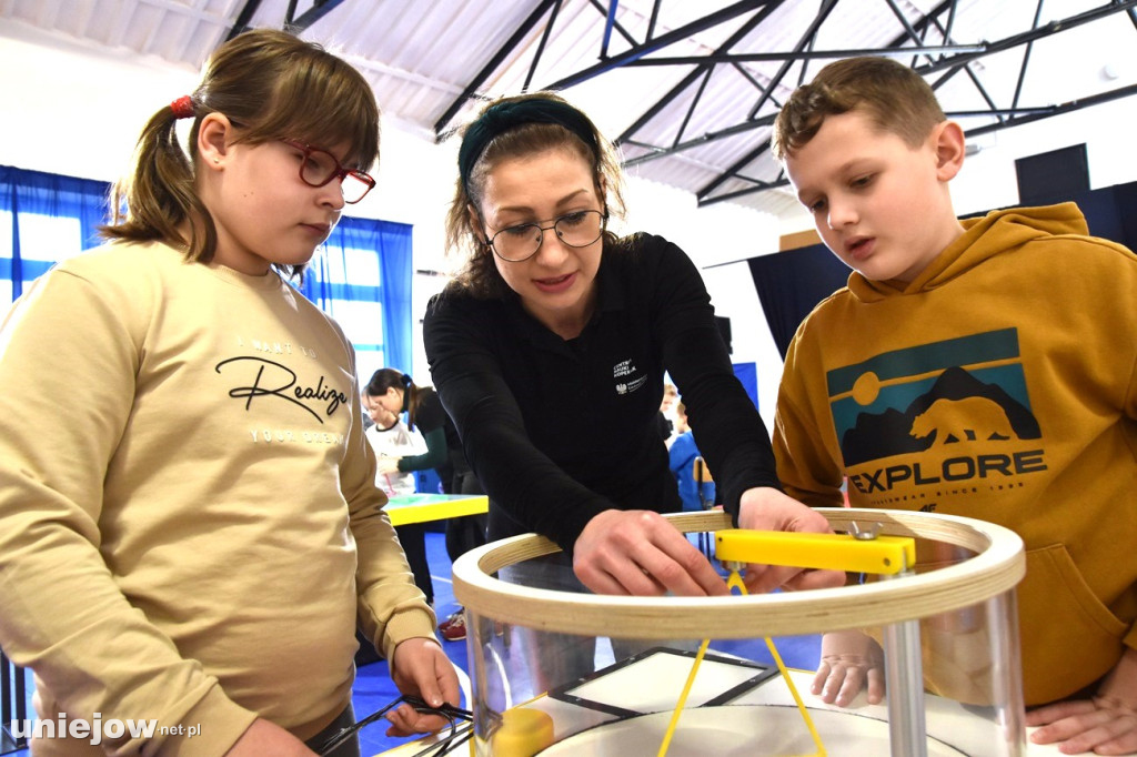Matematyczna wystawa Kopernika w Uniejowie