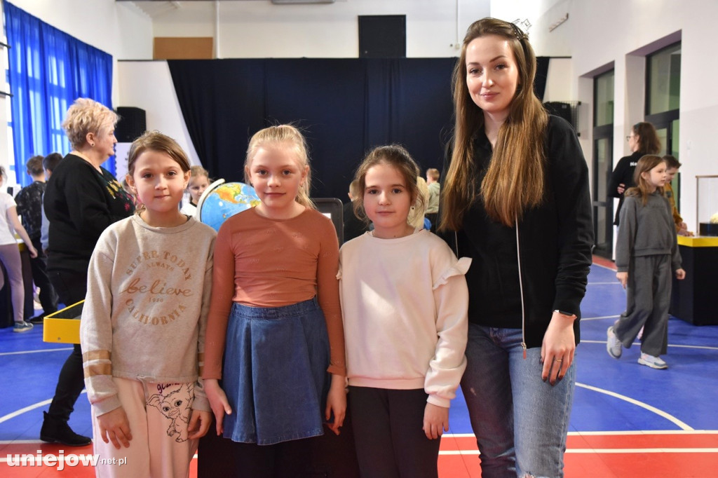 Matematyczna wystawa Kopernika w Uniejowie