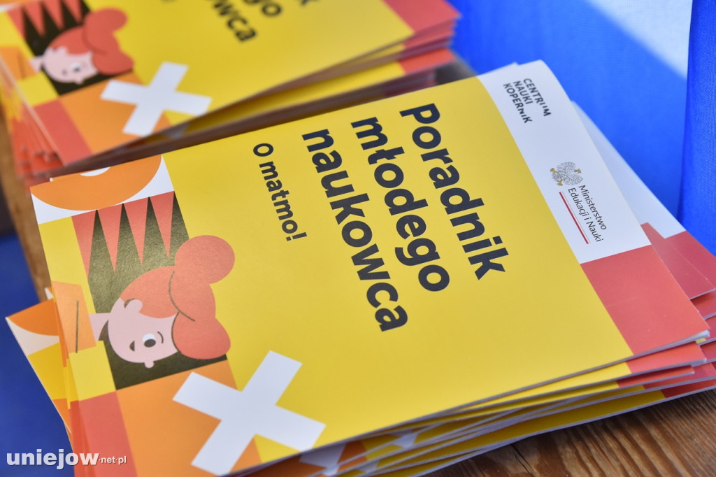 Matematyczna wystawa Kopernika w Uniejowie