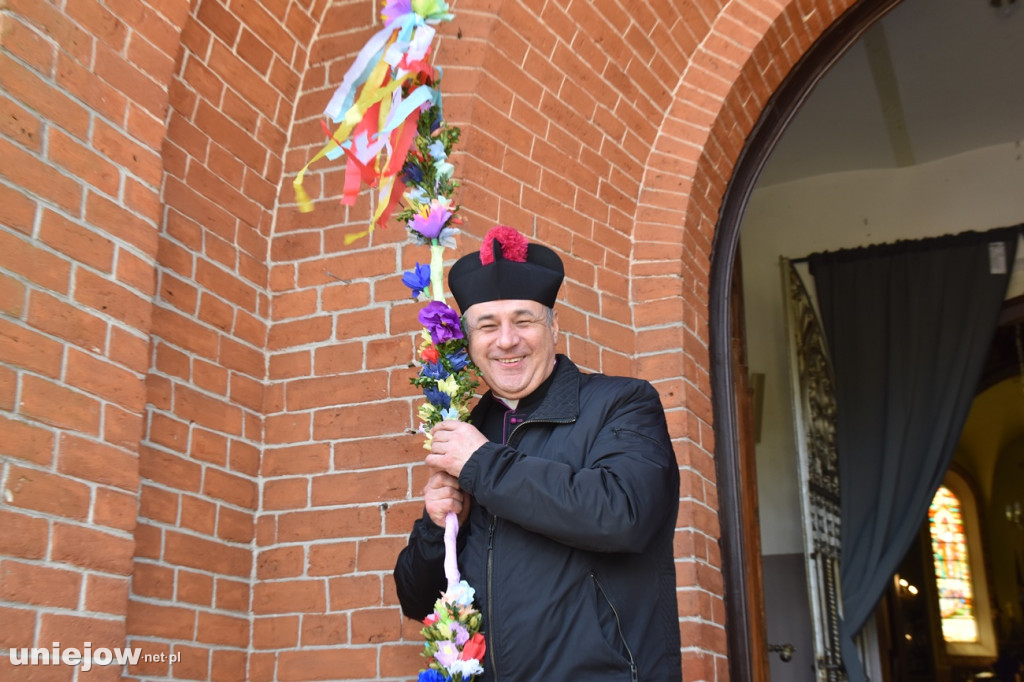 Największe palmy w konkursie palm wielkanocnych w Wilamowie