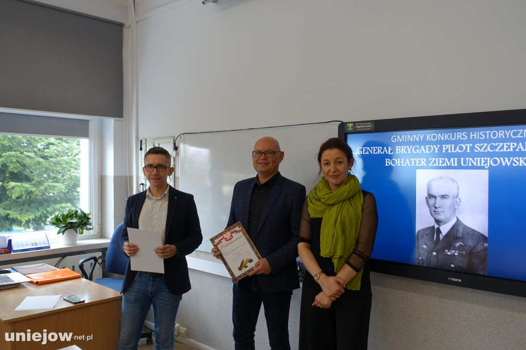 Gminny konkurs historyczny w Wieleninie