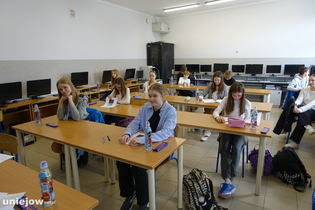 Gminny konkurs historyczny w Wieleninie