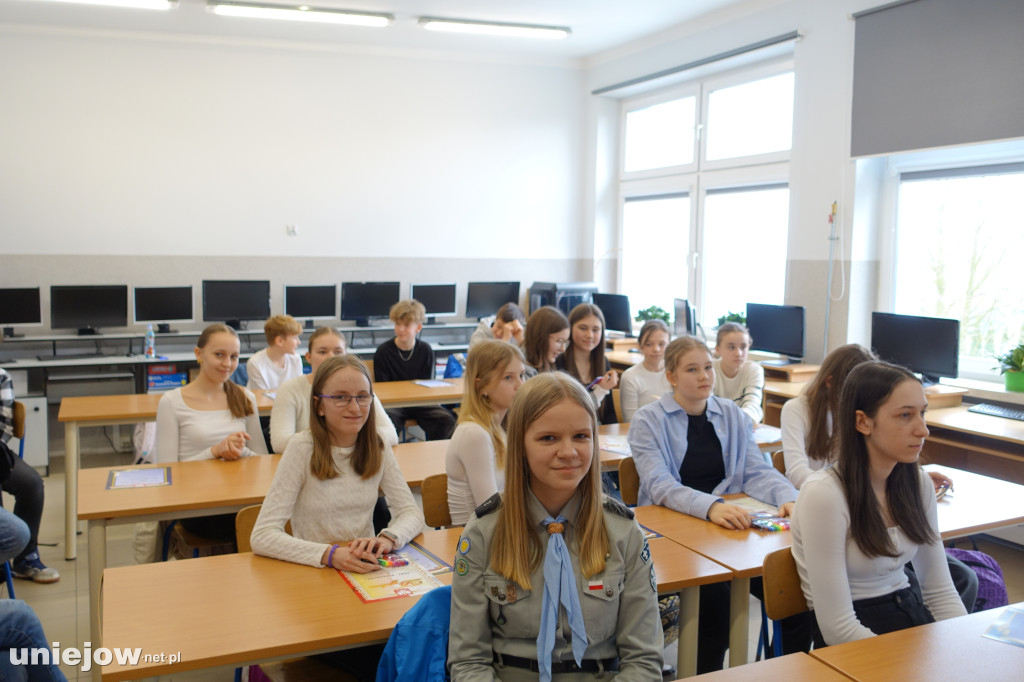 Gminny konkurs historyczny w Wieleninie