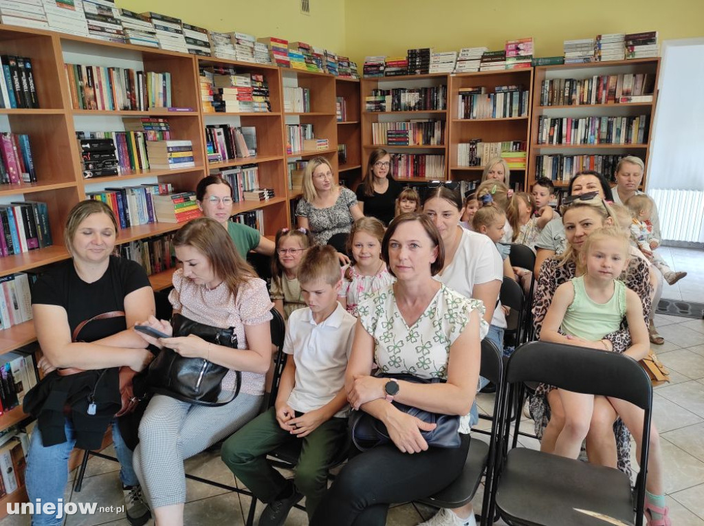 „Zakładka do książki''. Biblioteka powiatowa rozstrzygnęła konkurs