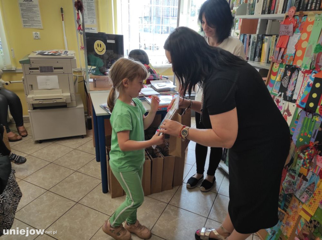 „Zakładka do książki''. Biblioteka powiatowa rozstrzygnęła konkurs