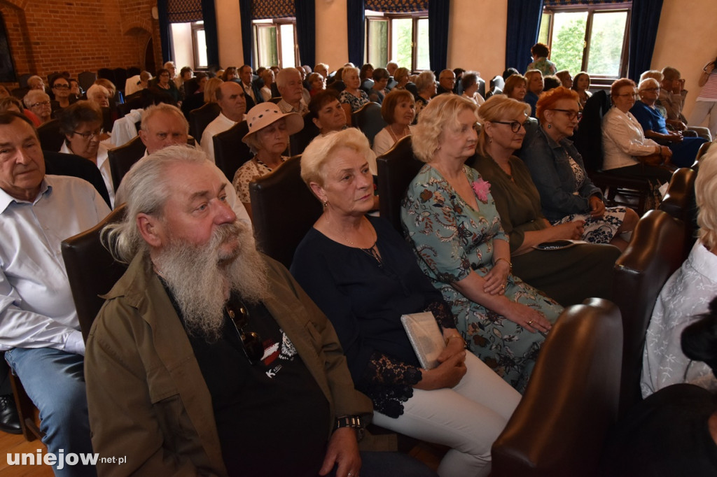 Kolejny rok aktywności zakończył Uniejowski Uniwersytet