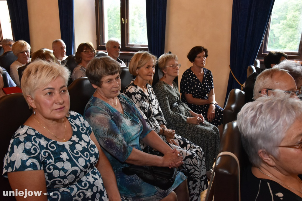 Kolejny rok aktywności zakończył Uniejowski Uniwersytet