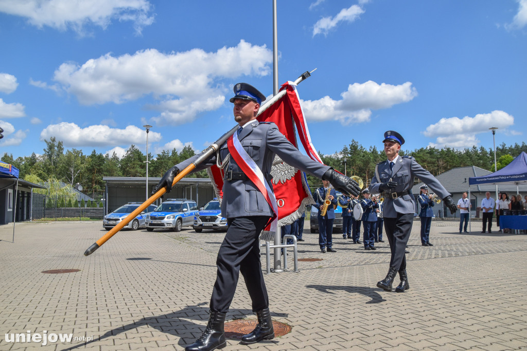 Odznaczenia i awanse, czyli obchody Święta Policji w Poddębicach [ZDJĘCIA]