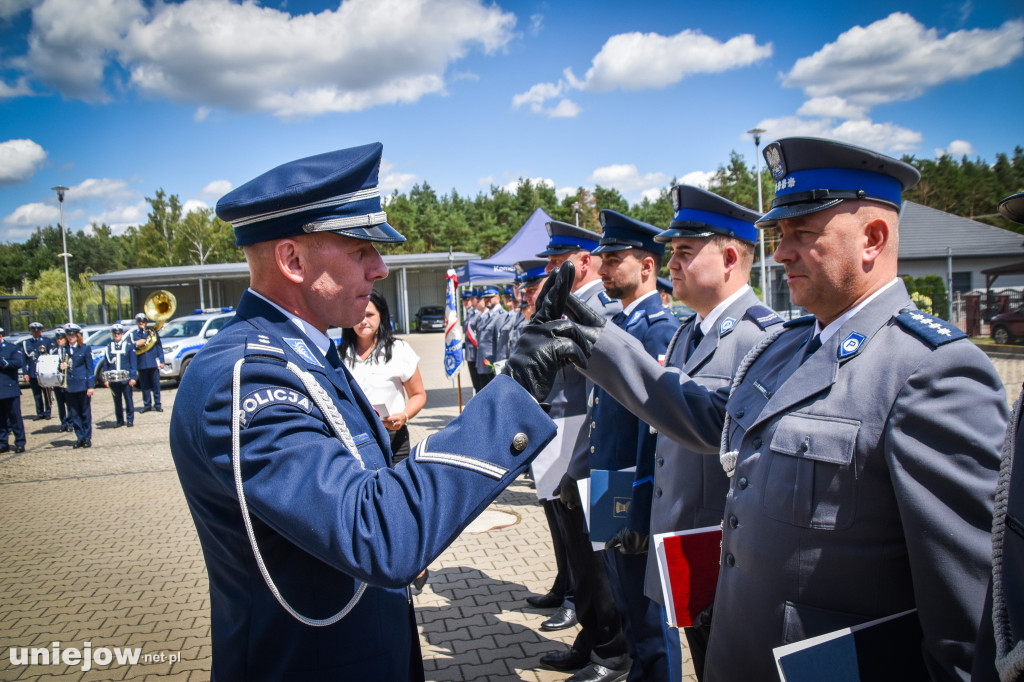 Odznaczenia i awanse, czyli obchody Święta Policji w Poddębicach [ZDJĘCIA]