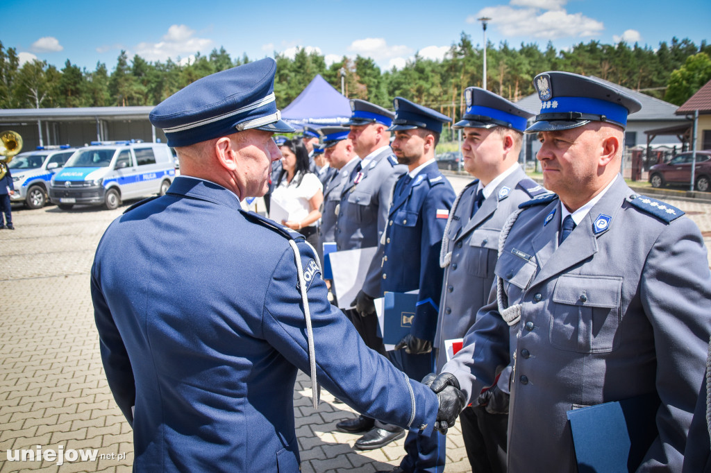 Odznaczenia i awanse, czyli obchody Święta Policji w Poddębicach [ZDJĘCIA]