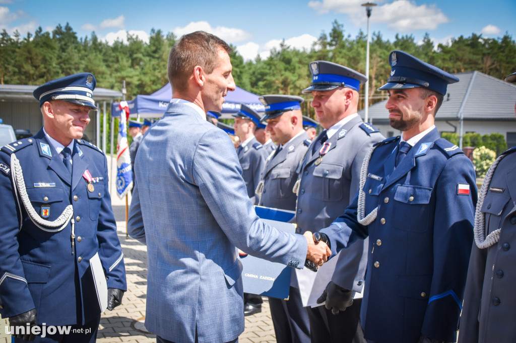 Odznaczenia i awanse, czyli obchody Święta Policji w Poddębicach [ZDJĘCIA]