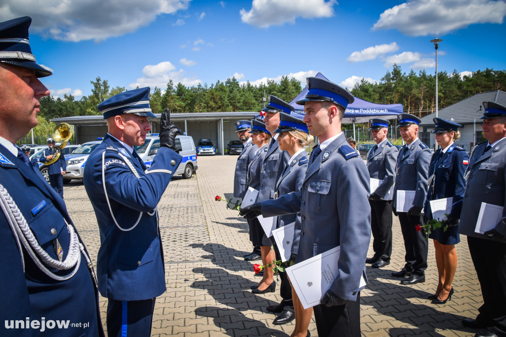 Odznaczenia i awanse, czyli obchody Święta Policji w Poddębicach [ZDJĘCIA]