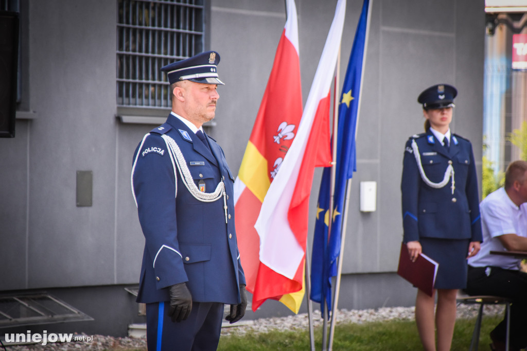 Odznaczenia i awanse, czyli obchody Święta Policji w Poddębicach [ZDJĘCIA]