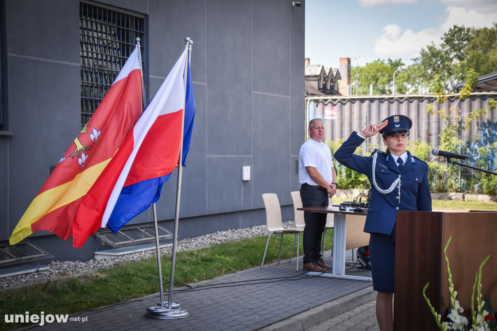 Odznaczenia i awanse, czyli obchody Święta Policji w Poddębicach [ZDJĘCIA]