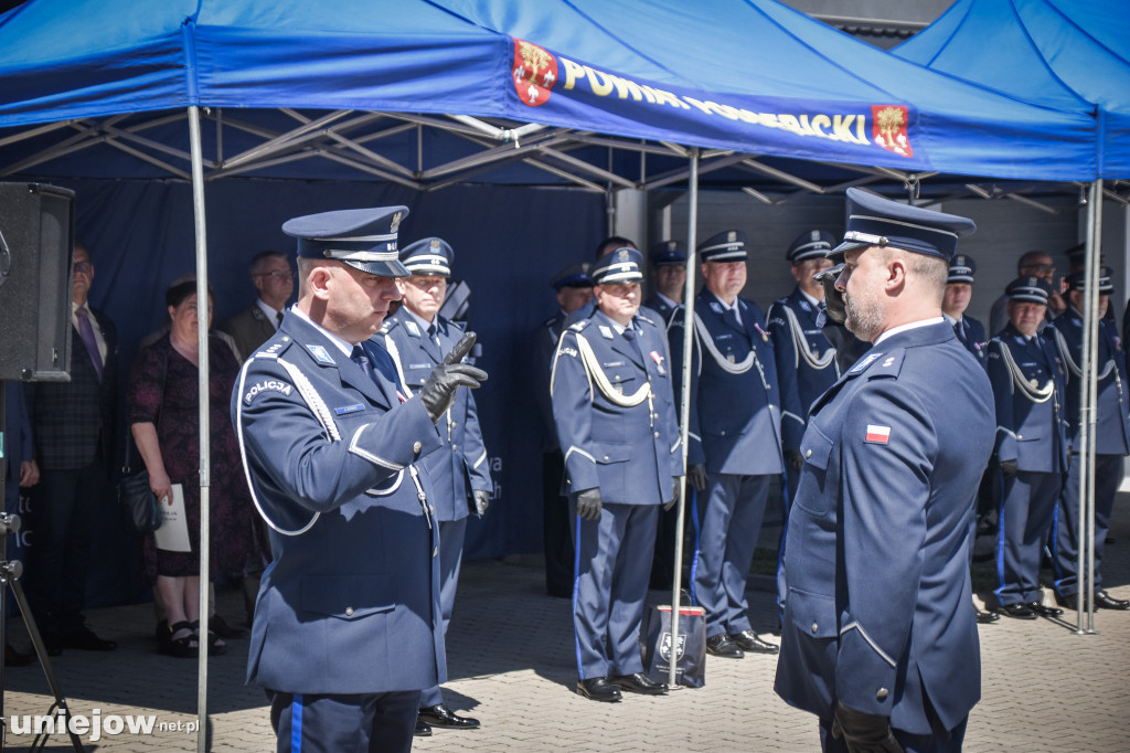 Odznaczenia i awanse, czyli obchody Święta Policji w Poddębicach [ZDJĘCIA]