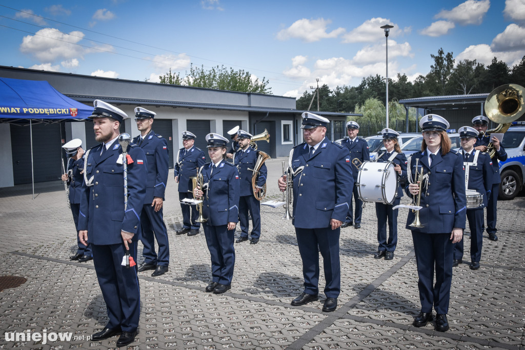 Odznaczenia i awanse, czyli obchody Święta Policji w Poddębicach [ZDJĘCIA]