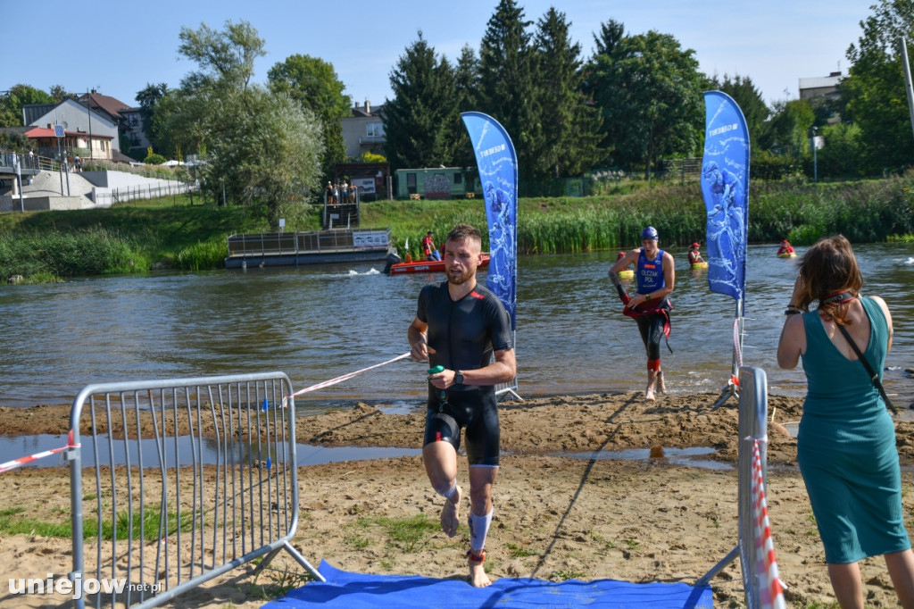 Kolejny finał cyklu SAMSUNG River Triathlon Series rozegrano w Uniejowie [ZDJĘCIA]