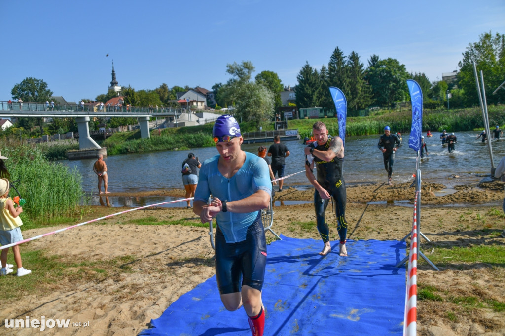 Kolejny finał cyklu SAMSUNG River Triathlon Series rozegrano w Uniejowie [ZDJĘCIA]