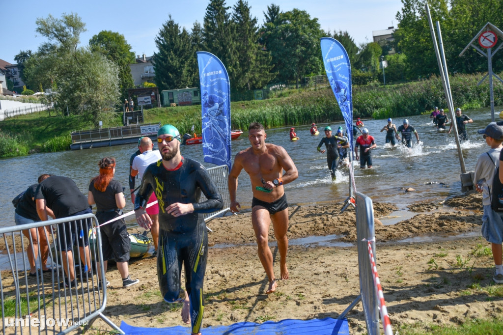 Kolejny finał cyklu SAMSUNG River Triathlon Series rozegrano w Uniejowie [ZDJĘCIA]