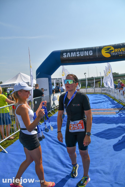 Kolejny finał cyklu SAMSUNG River Triathlon Series rozegrano w Uniejowie [ZDJĘCIA]