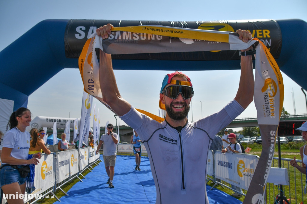 Kolejny finał cyklu SAMSUNG River Triathlon Series rozegrano w Uniejowie [ZDJĘCIA]