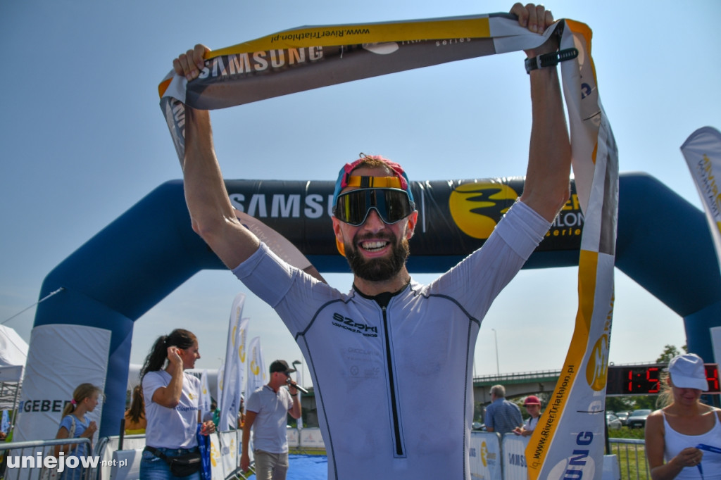 Kolejny finał cyklu SAMSUNG River Triathlon Series rozegrano w Uniejowie [ZDJĘCIA]