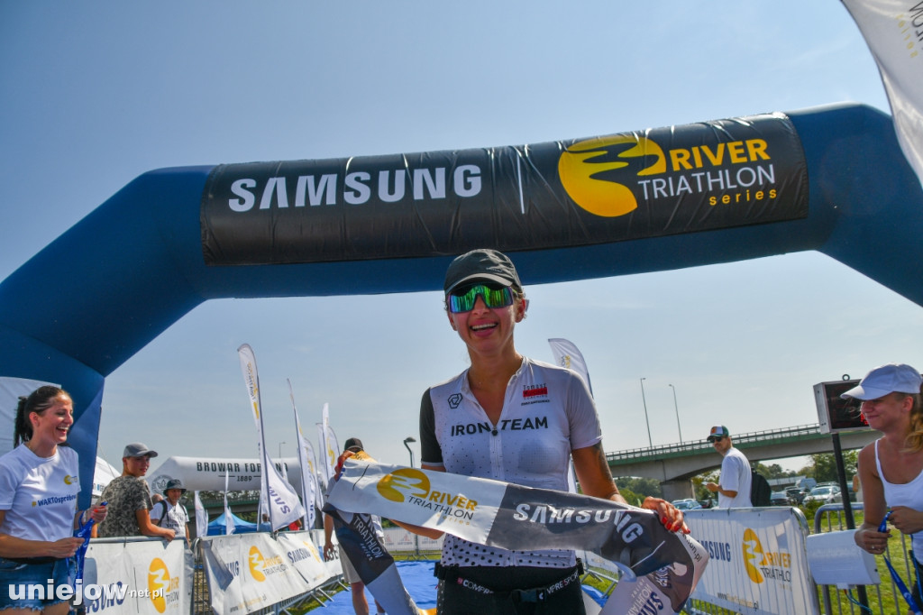 Kolejny finał cyklu SAMSUNG River Triathlon Series rozegrano w Uniejowie [ZDJĘCIA]