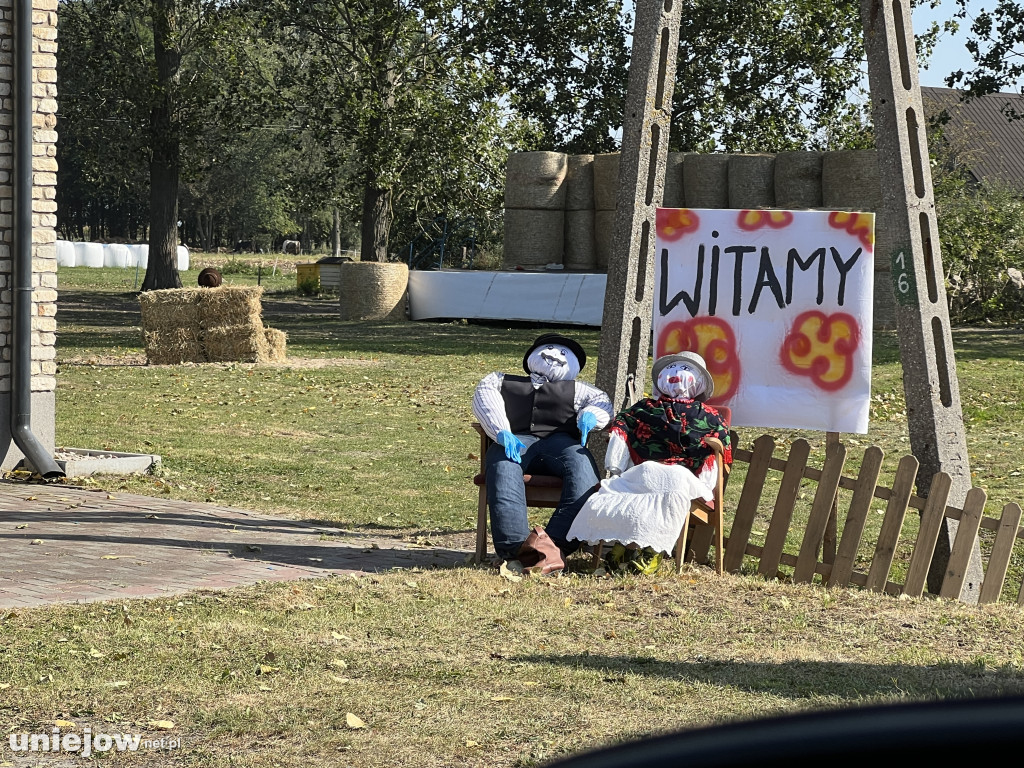 Dożynkowe witacze w Woli Przedmiejskiej