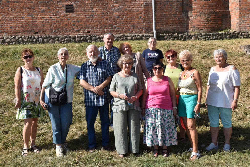 W Uniejowie trwa plener malarski [ZDJĘCIA]