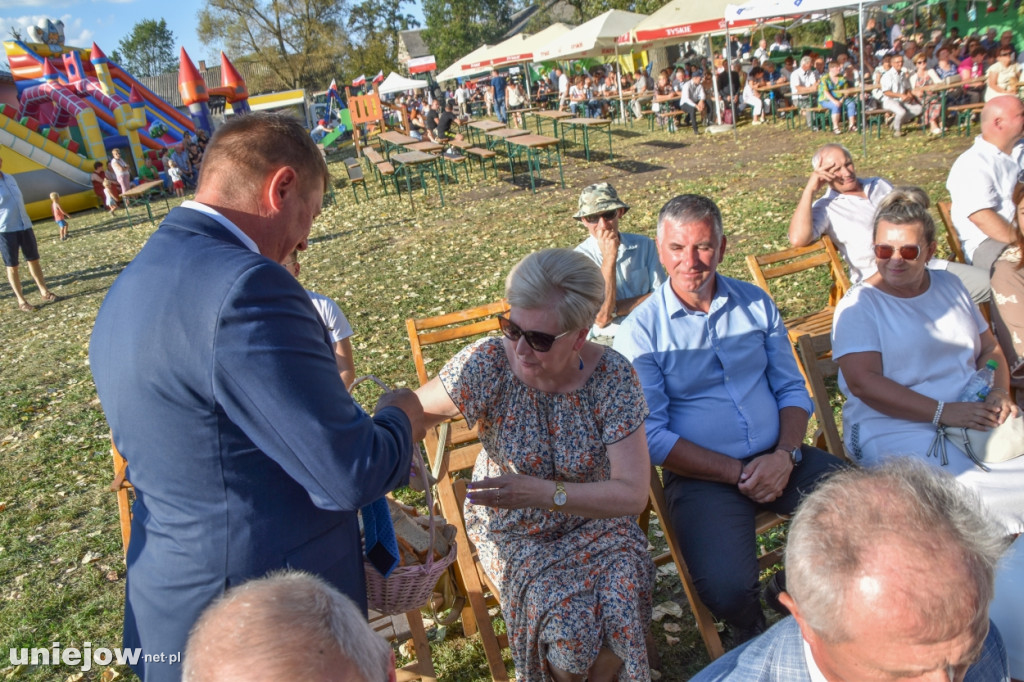 W Woli Przedmiejskiej odbyły się Dożynki Gminy Uniejów