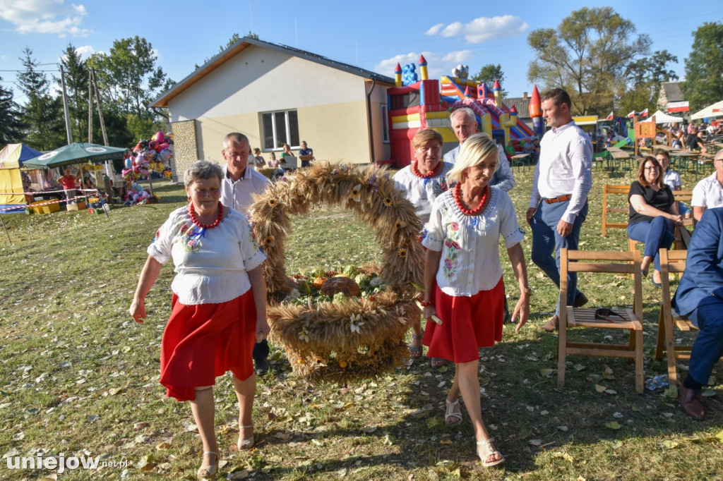 W Woli Przedmiejskiej odbyły się Dożynki Gminy Uniejów