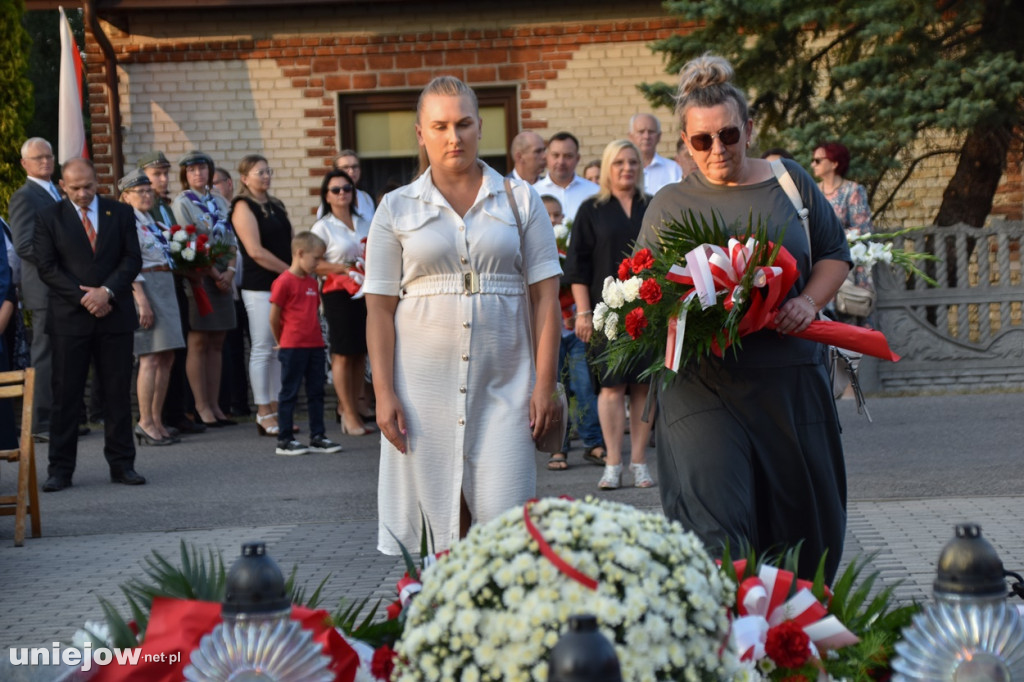 Mieszkańcy wciąż nie zapominają o zbrodni sprzed 85 lat