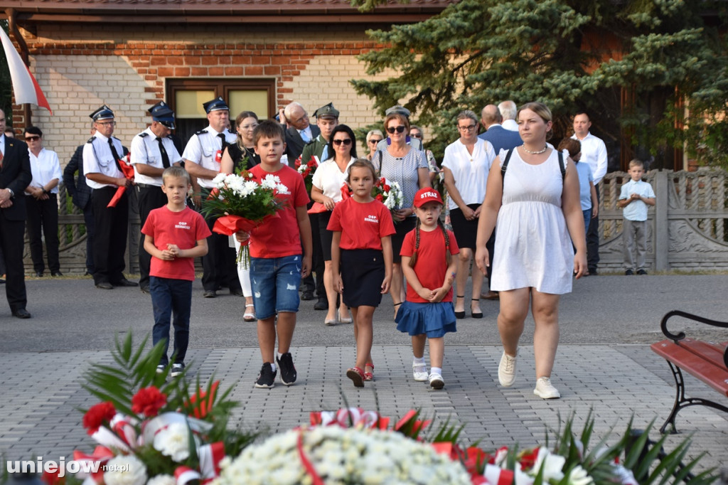 Mieszkańcy wciąż nie zapominają o zbrodni sprzed 85 lat