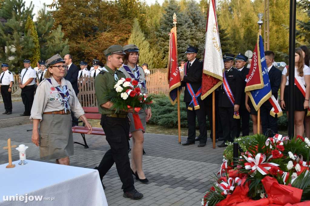 Mieszkańcy wciąż nie zapominają o zbrodni sprzed 85 lat