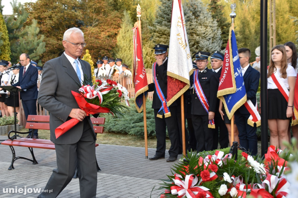 Mieszkańcy wciąż nie zapominają o zbrodni sprzed 85 lat