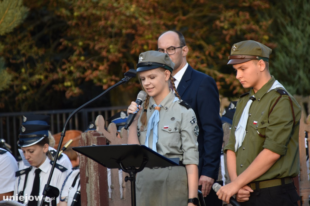 Mieszkańcy wciąż nie zapominają o zbrodni sprzed 85 lat