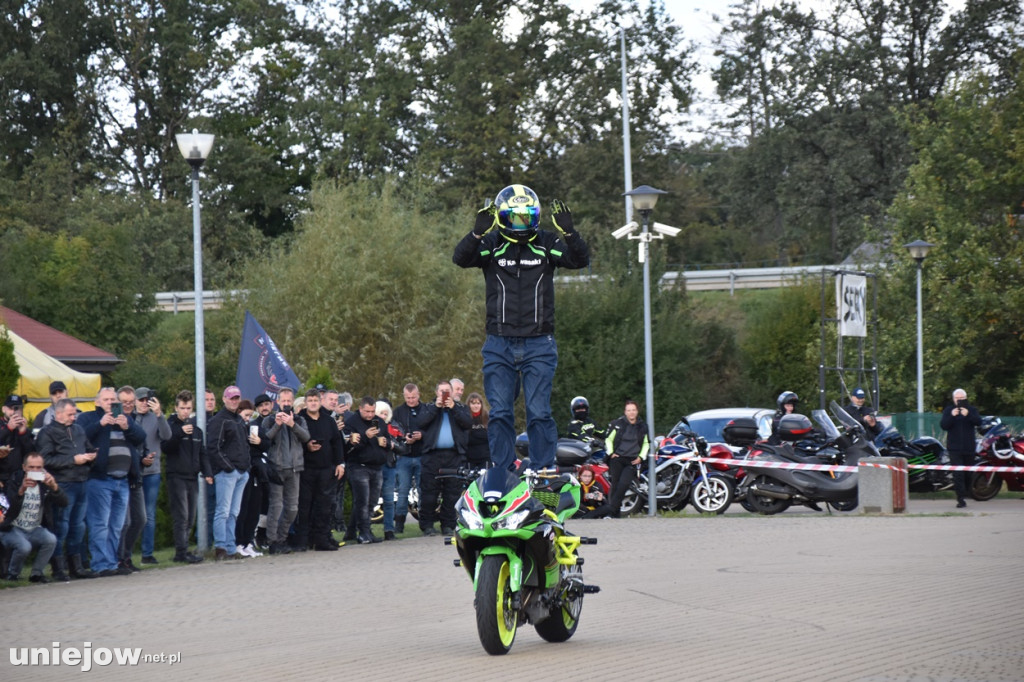 Charytatywne zakończenie sezonu z MotoBanit w Uniejowie