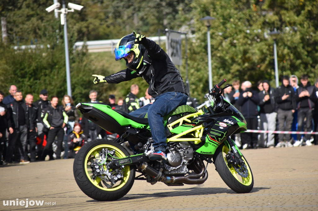 Charytatywne zakończenie sezonu z MotoBanit w Uniejowie