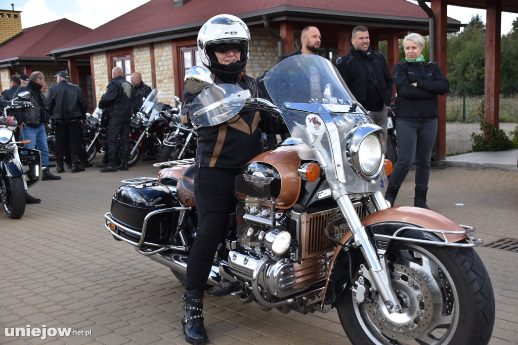 Charytatywne zakończenie sezonu z MotoBanit w Uniejowie