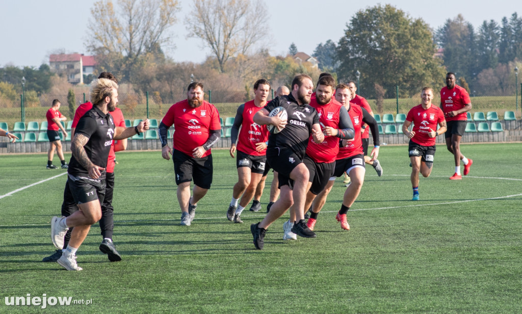 Mistrzowie Polski w rugby trenowali w Uniejowie