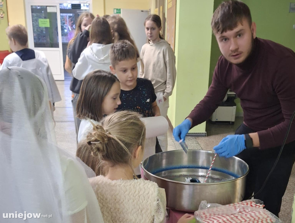 Bal wszystkich świętych 2024 w Uniejowie