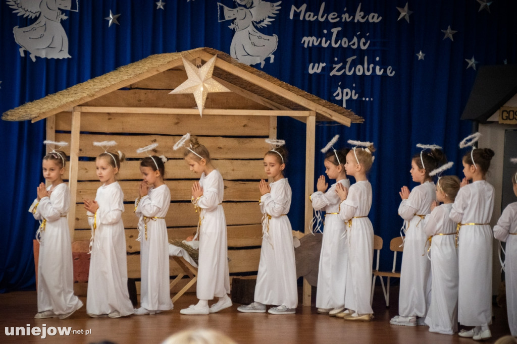 Przedszkolaki z Uniejowa zagrały w Jasełkach