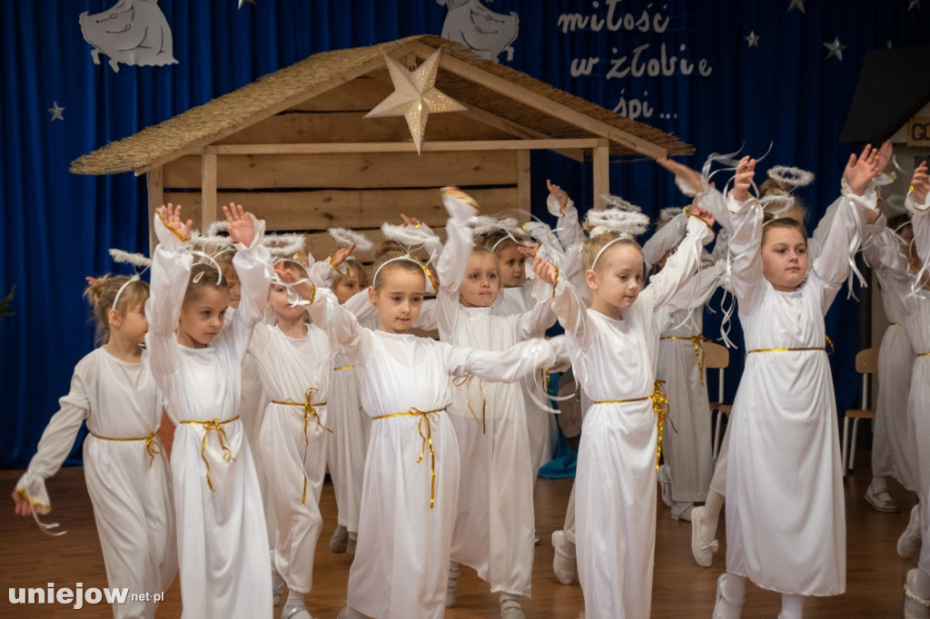 Przedszkolaki z Uniejowa zagrały w Jasełkach